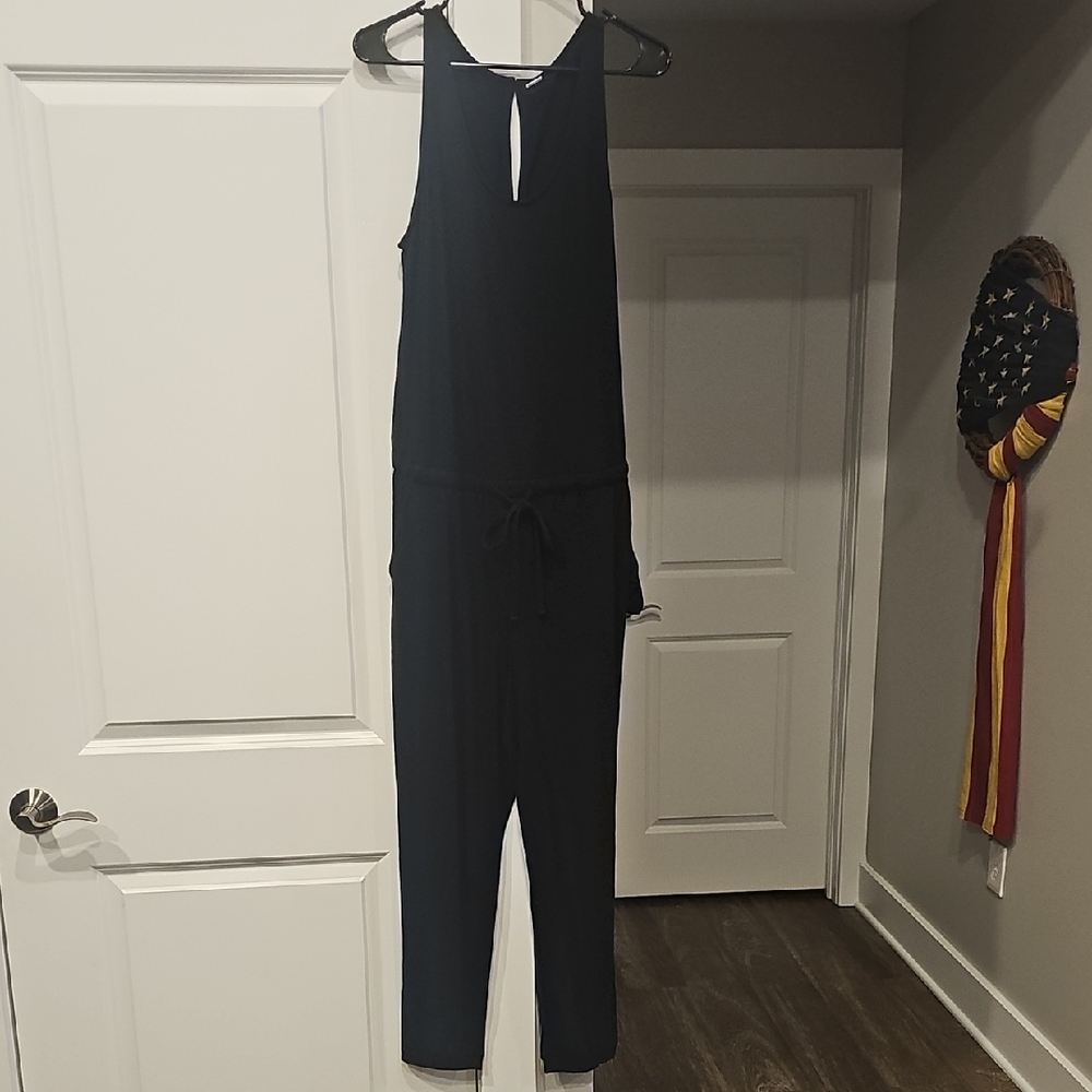 Old Navy Black Sleeveless Jumpsuit